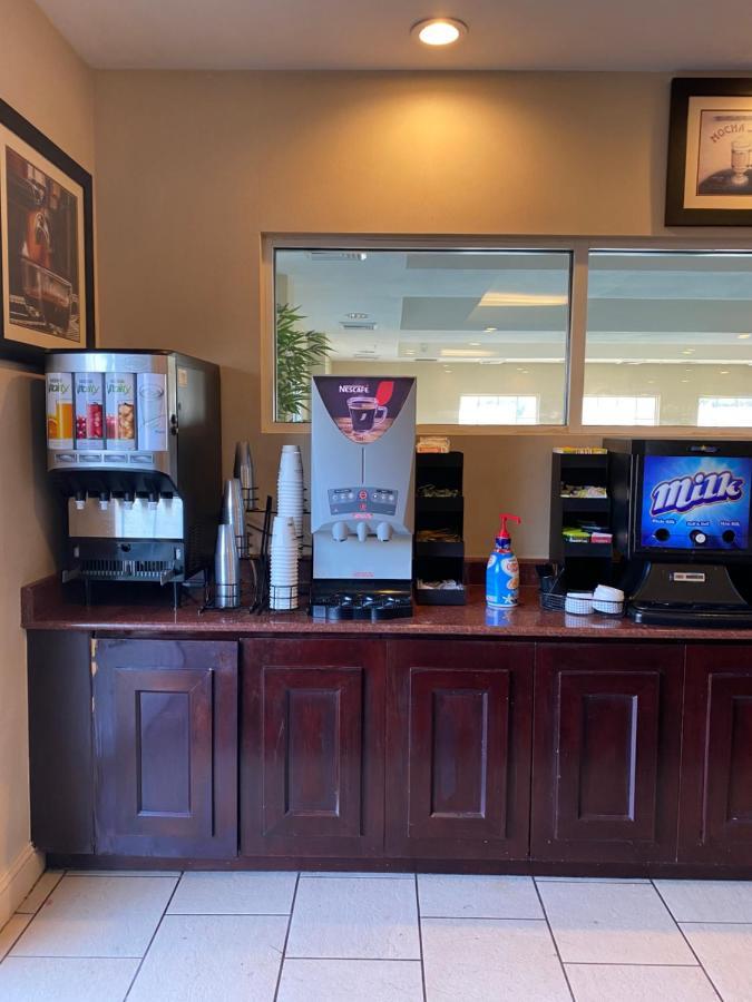 Best Western Bar Harbour Inn Massapequa Park Extérieur photo